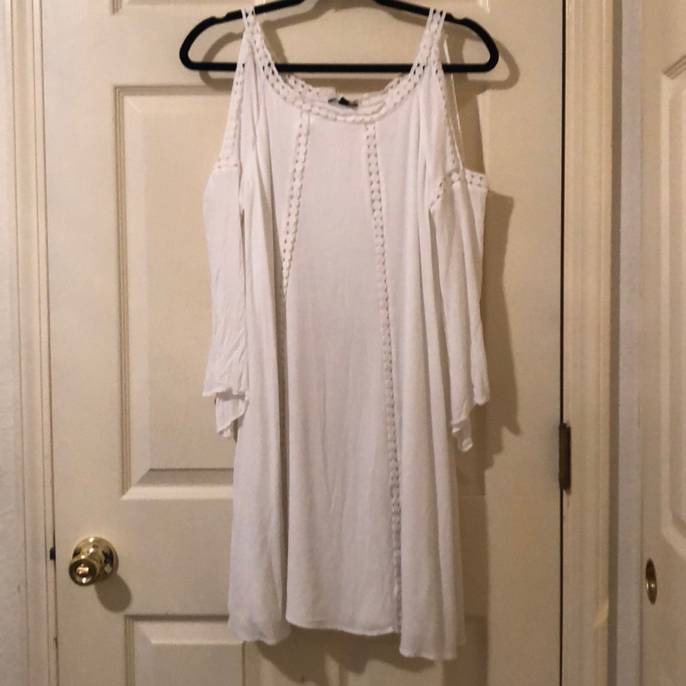 White cold shoulder summer dress